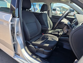 Used Skoda Fabia 2015 for sale - 79192361: Photo