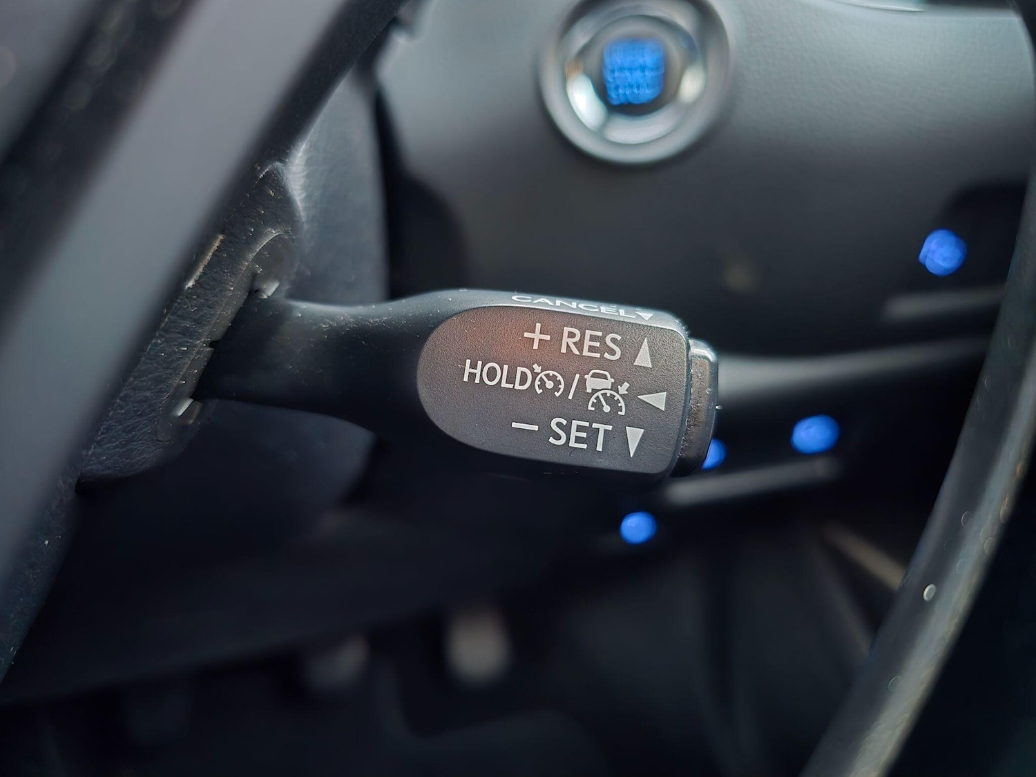 Used Toyota C-HR 2019 for sale - 76441377: Photo 12