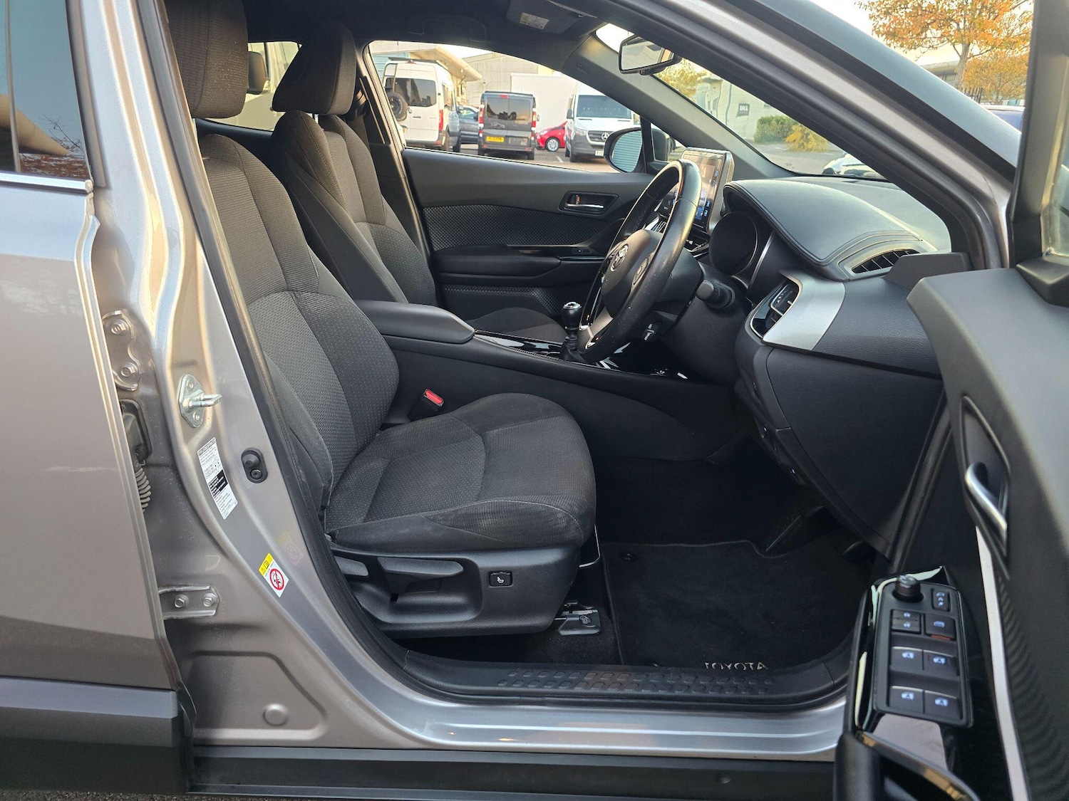 Used Toyota C-HR 2019 for sale - 76441377: Photo 30