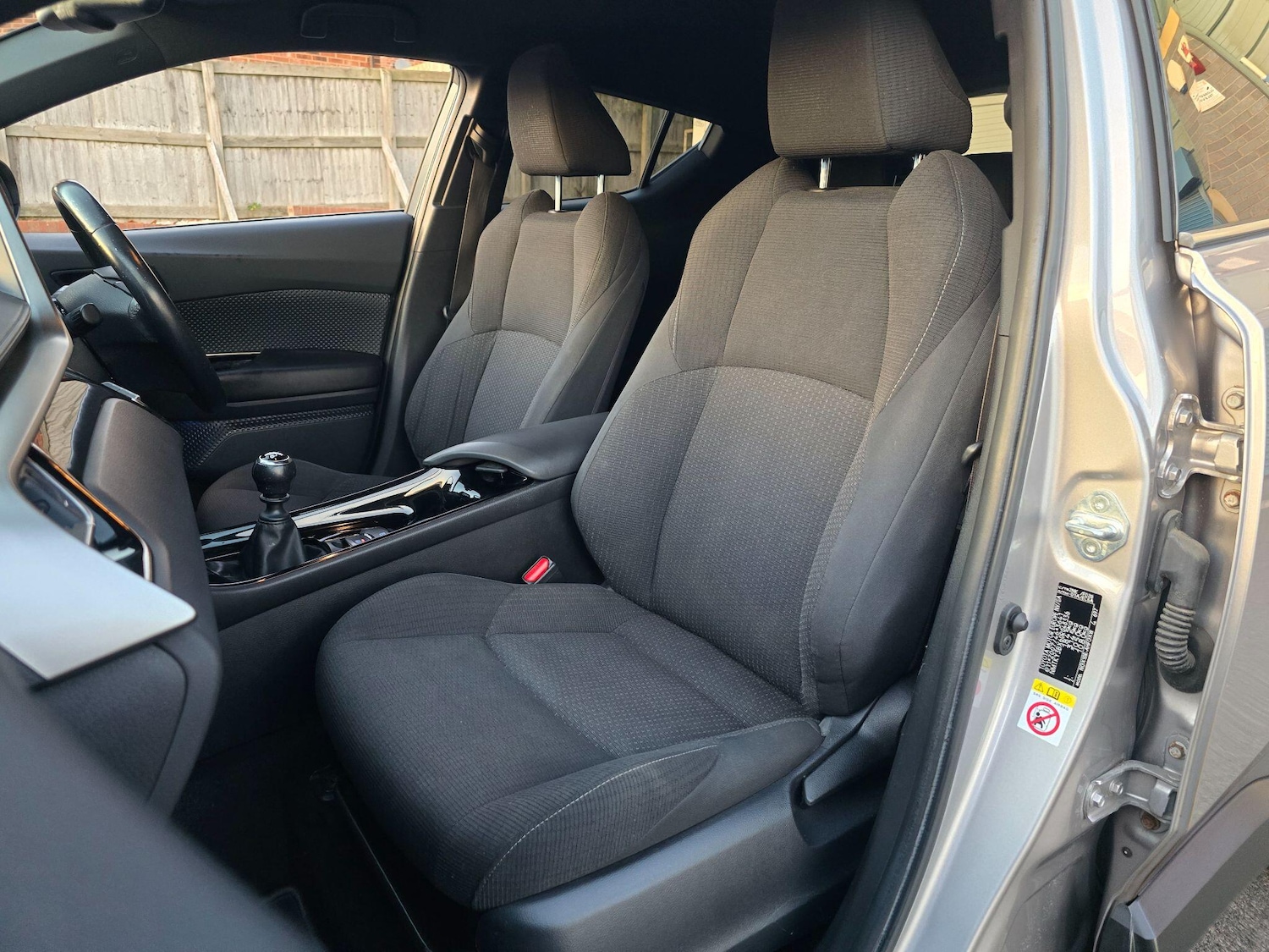 Used Toyota C-HR 2019 for sale - 76441377: Photo 37