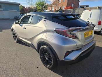 Used Toyota C-HR 2019 for sale - 76441377: Photo
