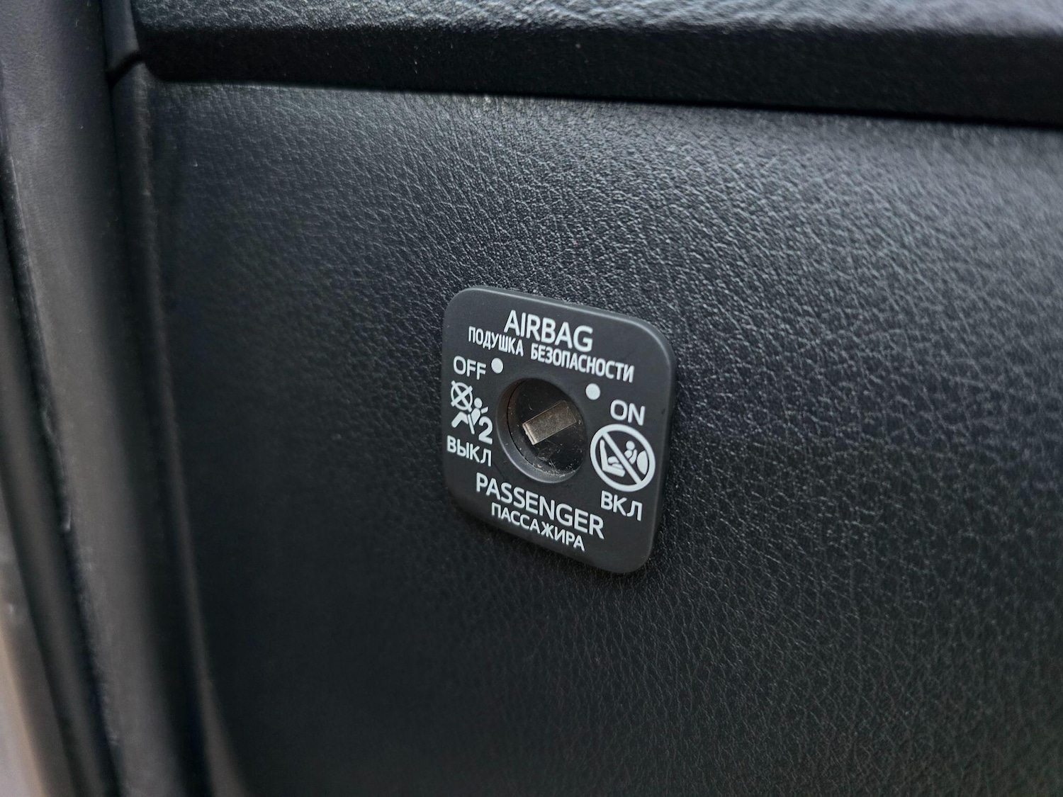 Used Toyota C-HR 2019 for sale - 76441377: Photo 41