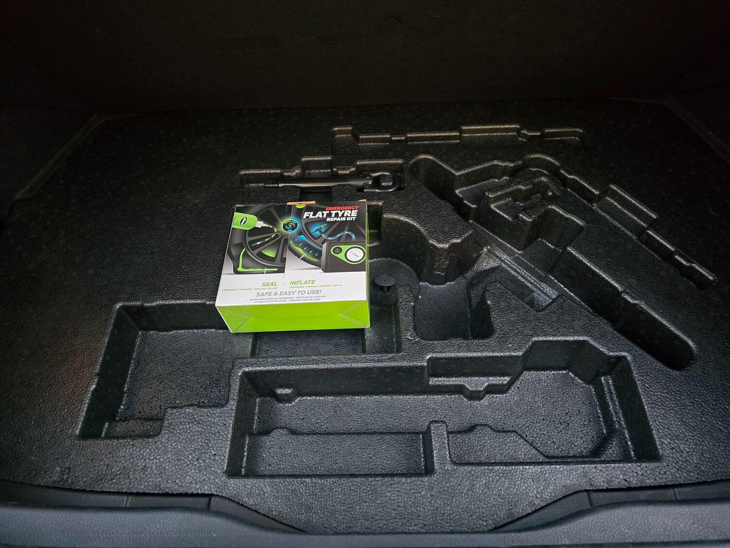 Used Toyota C-HR 2019 for sale - 76441377: Photo 57