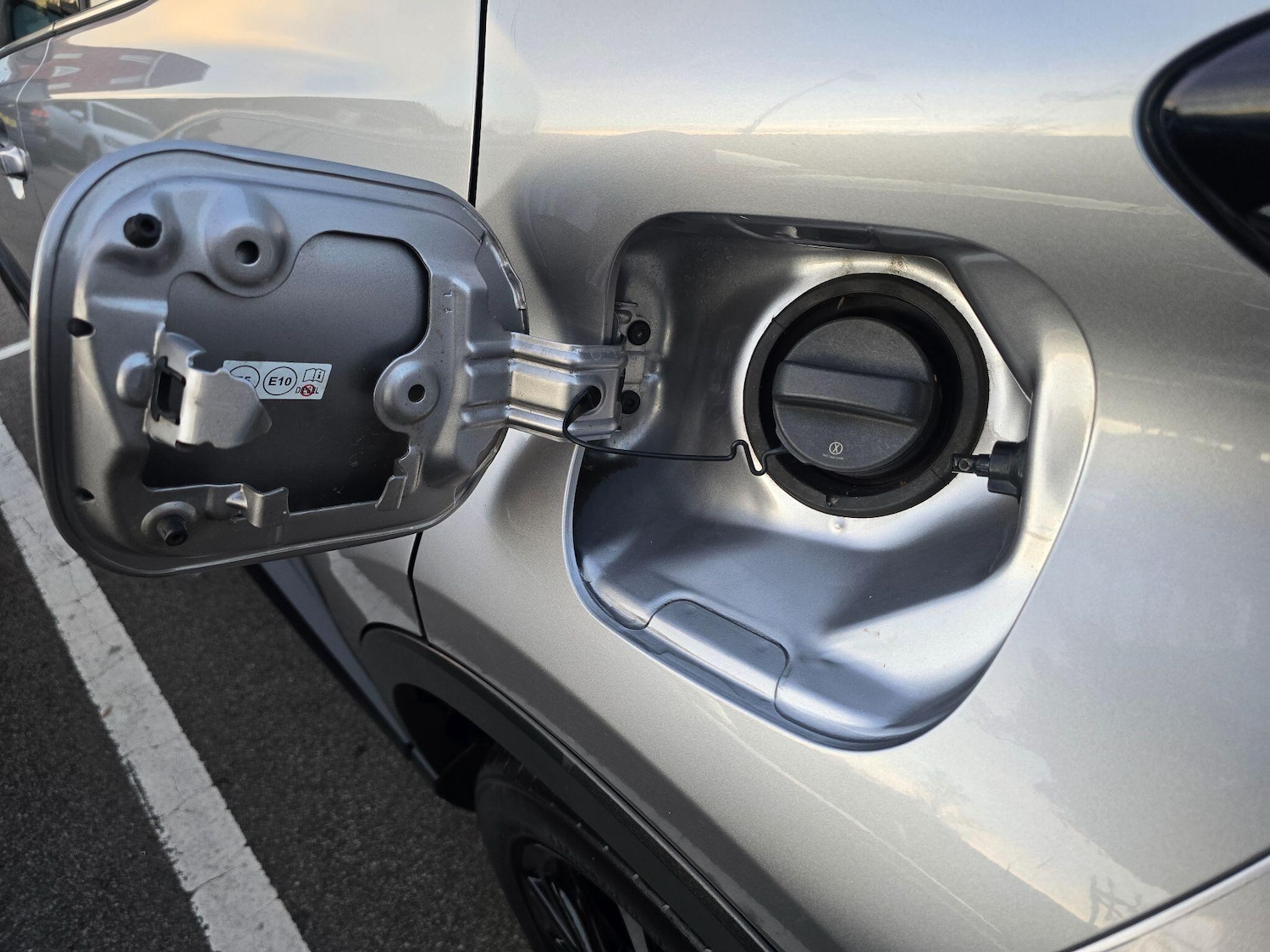 Used Toyota C-HR 2019 for sale - 76441377: Photo 90