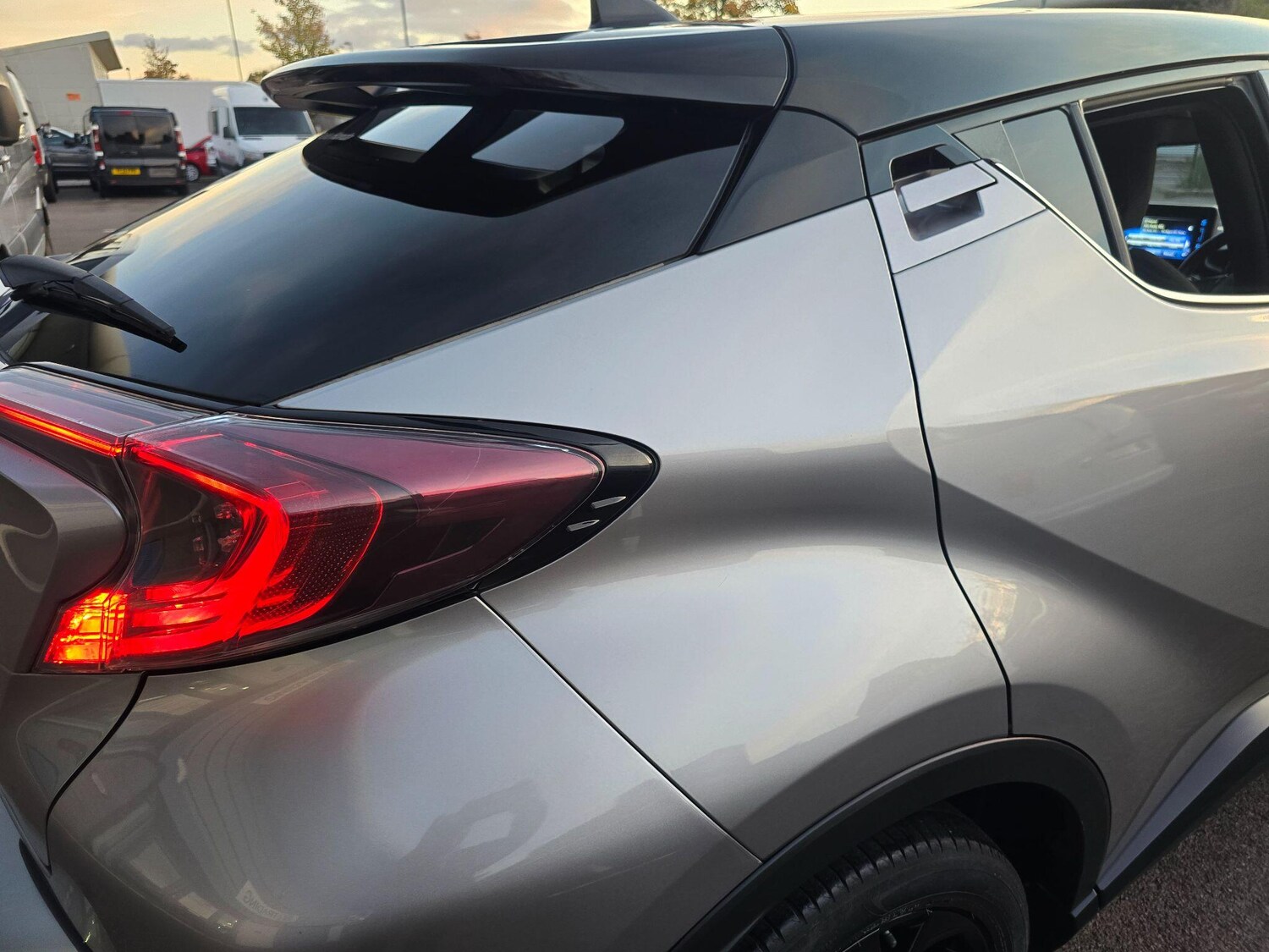 Used Toyota C-HR 2019 for sale - 76441377: Photo 99