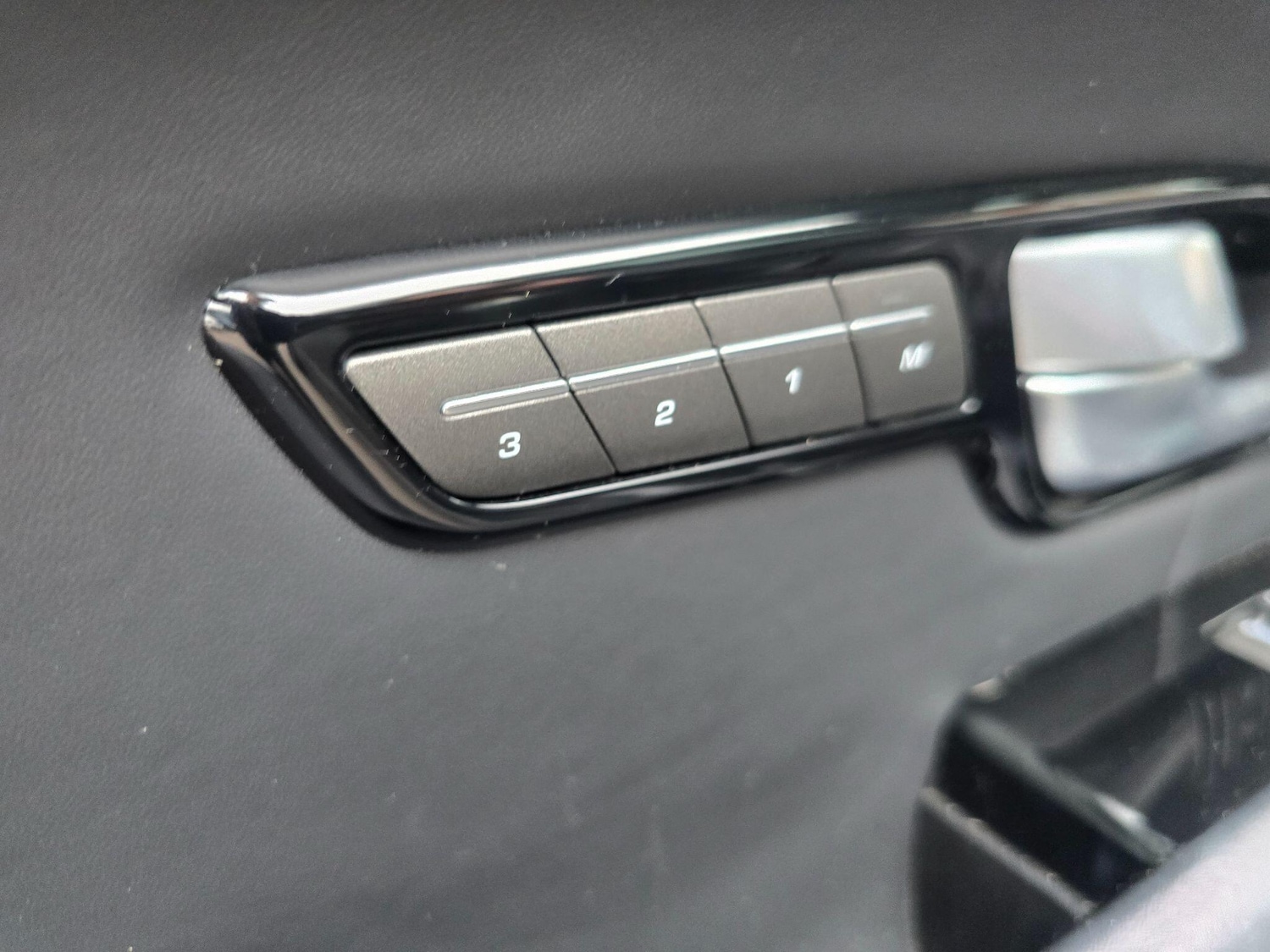 Used Land Rover Range Rover Evoque for sale - 76440462: Photo 43