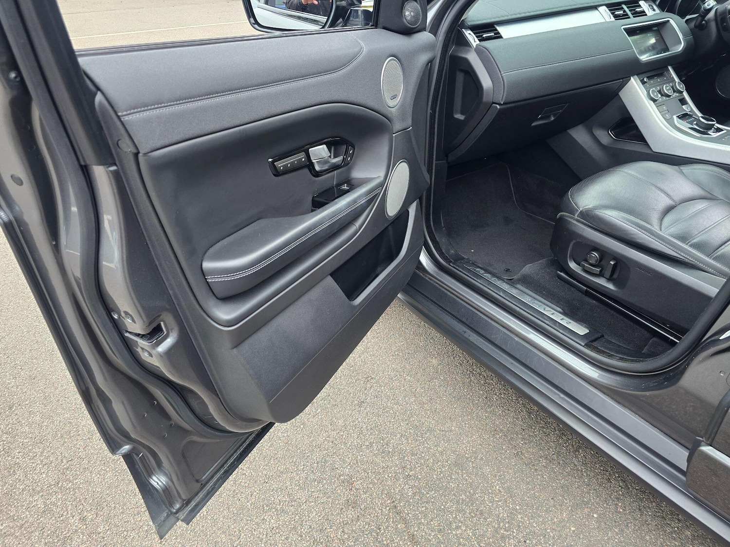 Used Land Rover Range Rover Evoque for sale - 76440462: Photo 44