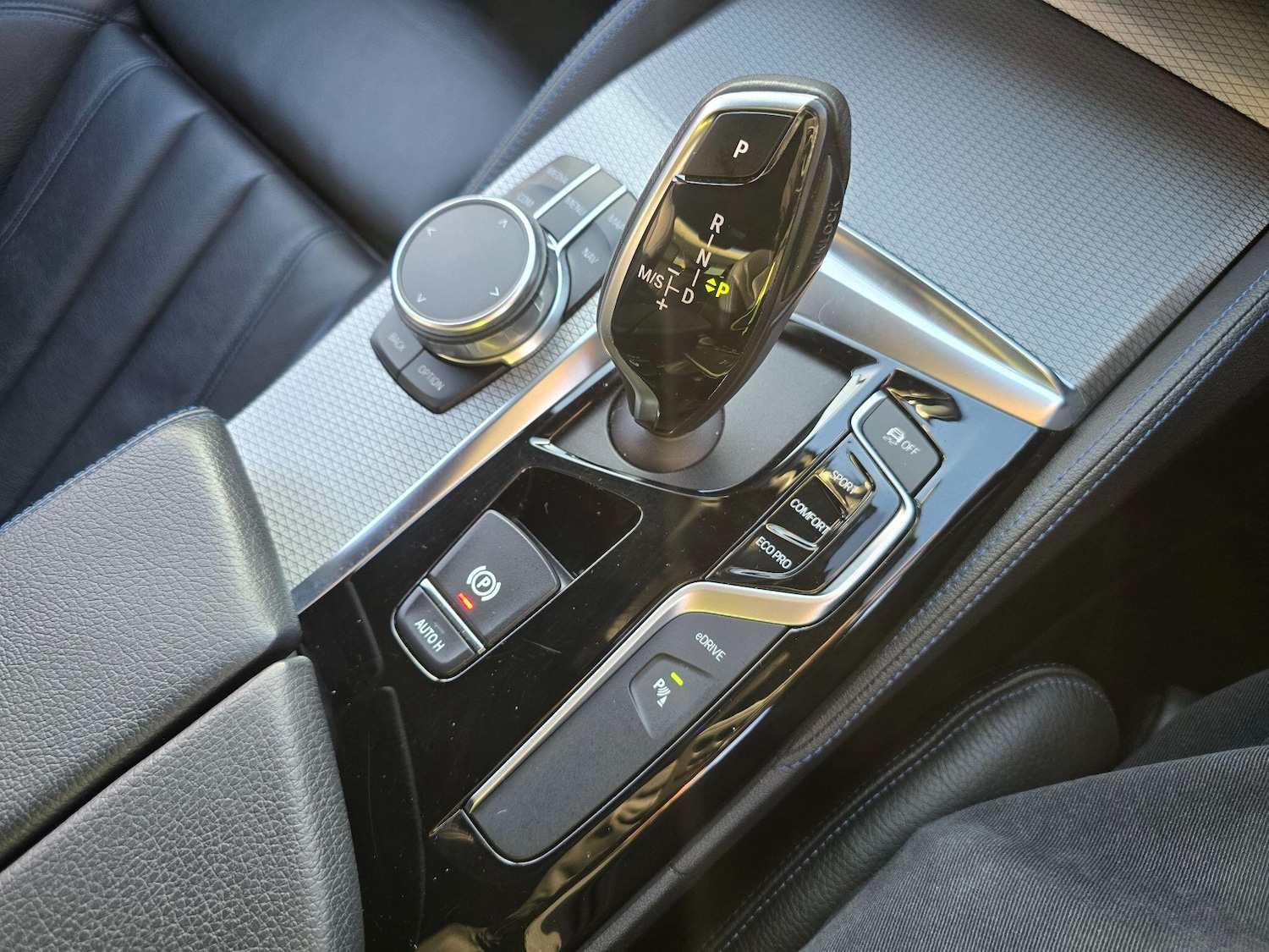 Used BMW 5 Series 2018 for sale - 77021232: Photo 21