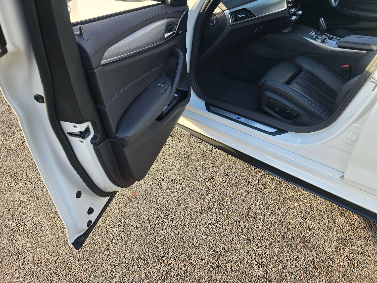 Used BMW 5 Series 2018 for sale - 77021232: Photo 43