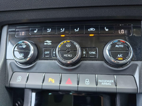Used Skoda Karoq 2018 for sale - 75552730: Photo 21