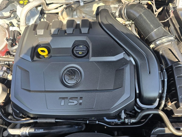 Used Skoda Karoq 2018 for sale - 75552730: Photo 64
