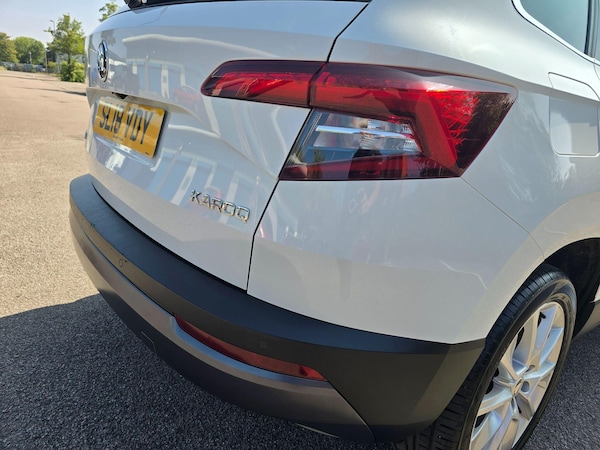 Used Skoda Karoq 2018 for sale - 75552730: Photo 88