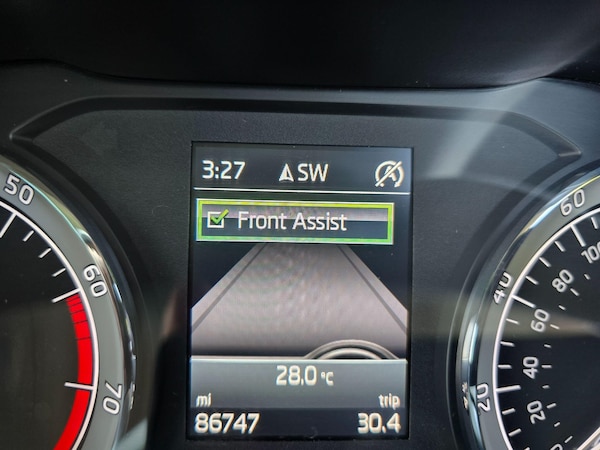 Used Skoda Karoq 2018 for sale - 75552730: Photo 8
