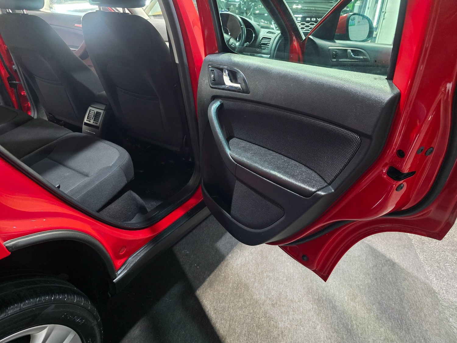 Used Skoda Yeti 2013 for sale - 77737078: Photo 38