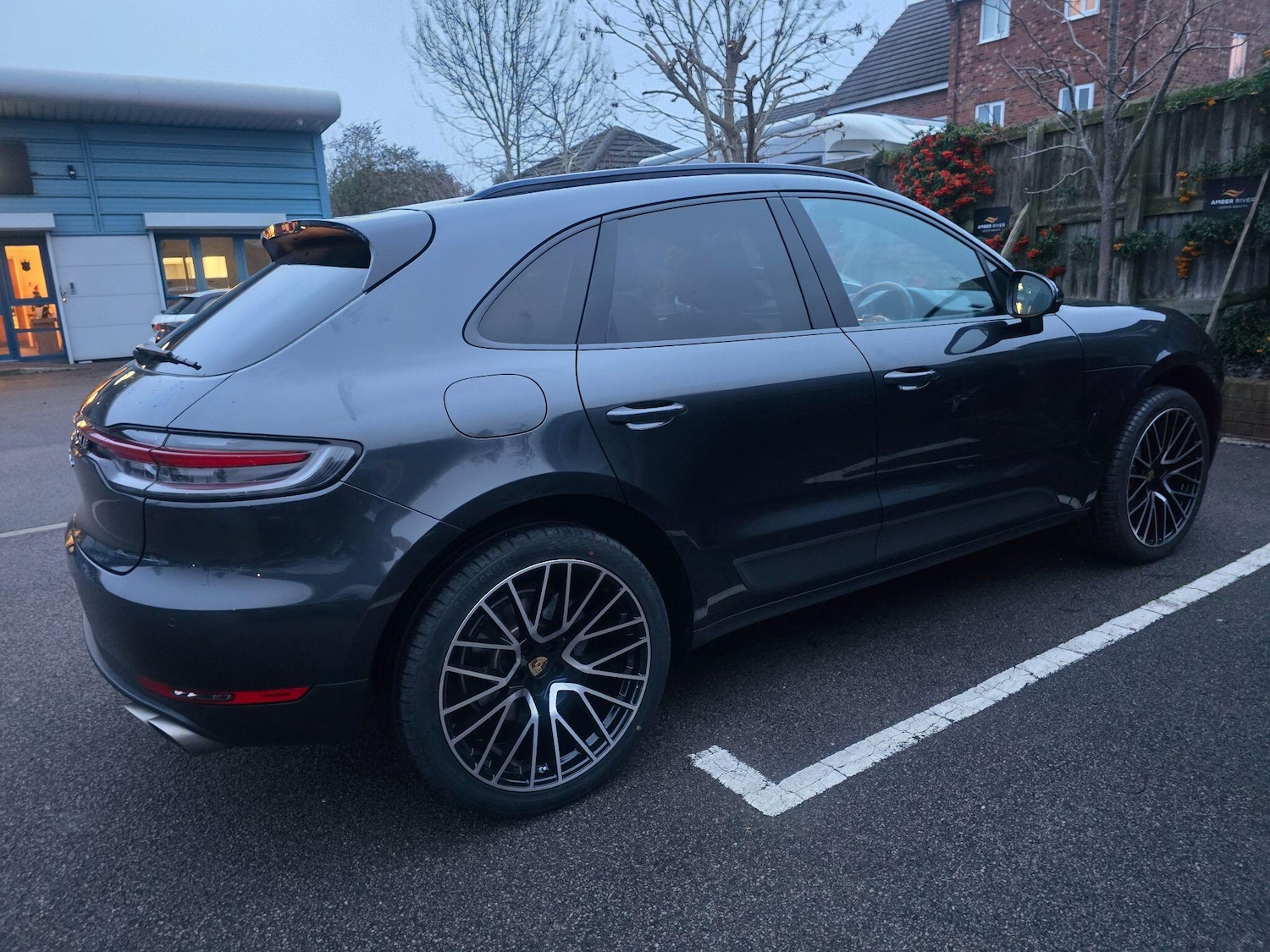 Used Porsche Macan 2020 for sale - 77020869: Photo 100