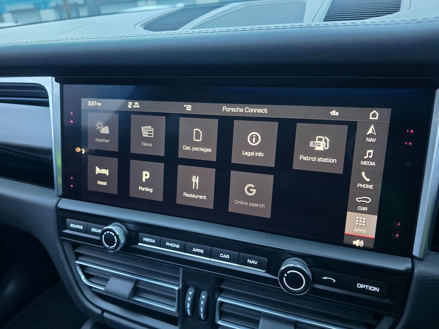 Used Porsche Macan 2020 for sale - 77020869: Photo 22