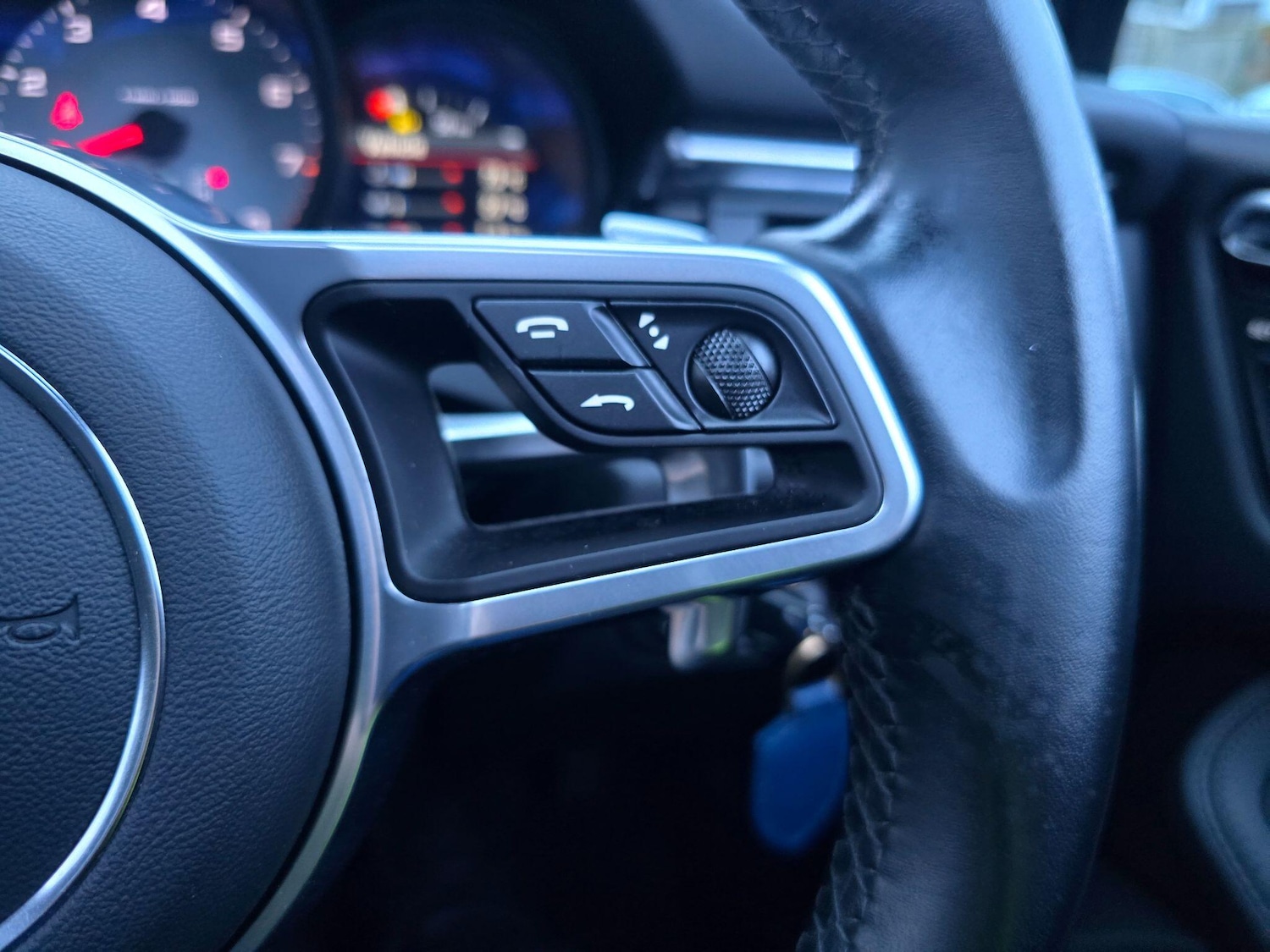 Used Porsche Macan 2020 for sale - 77020869: Photo 30