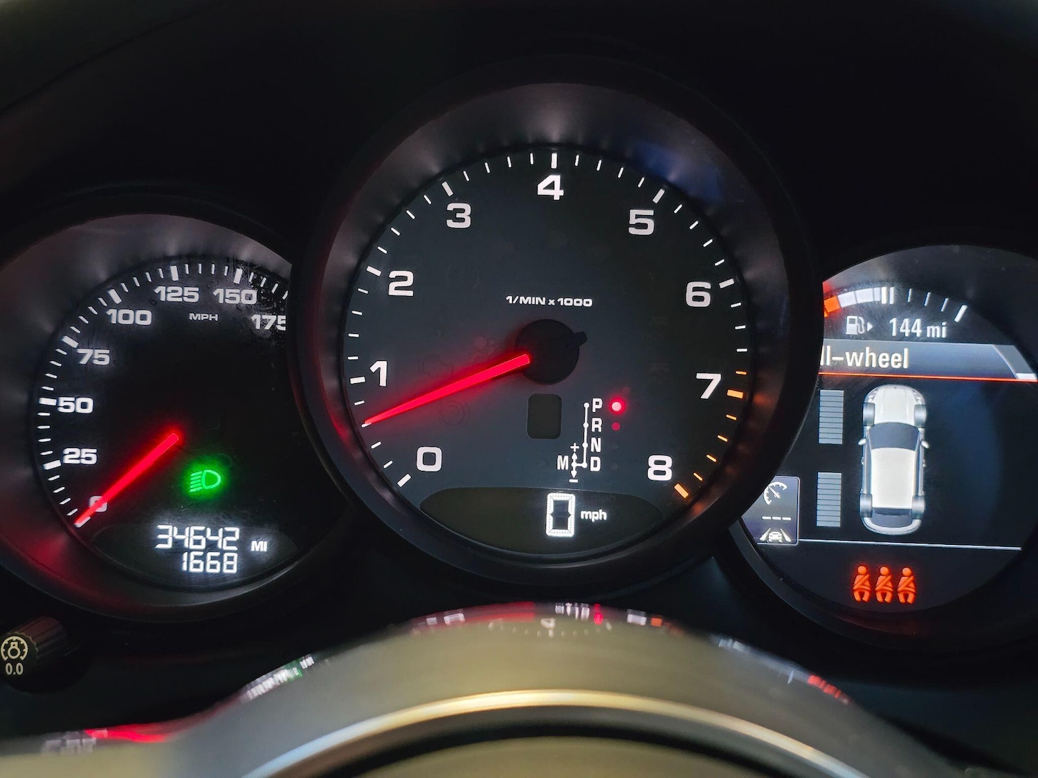 Used Porsche Macan 2020 for sale - 77020869: Photo 31