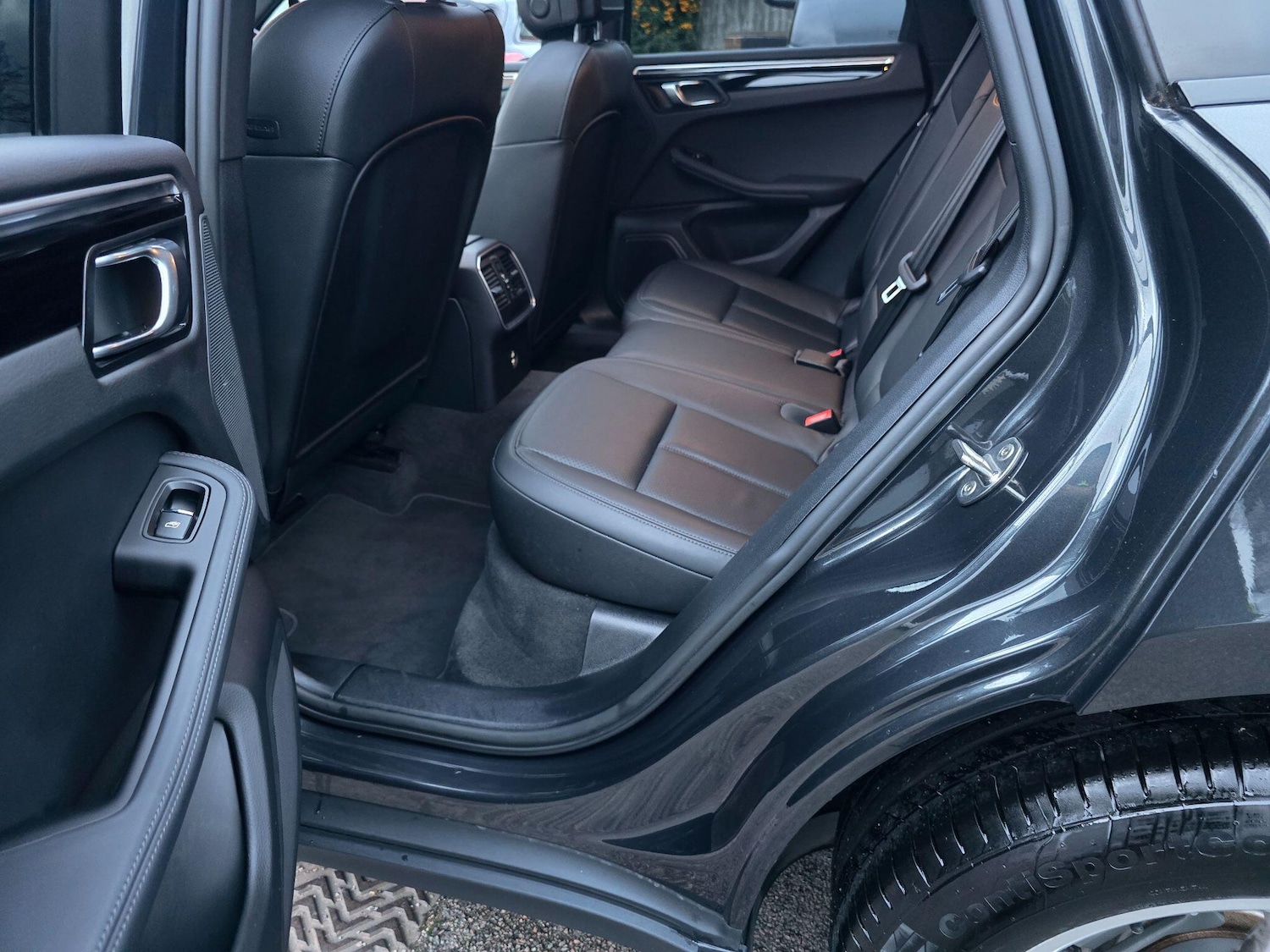 Used Porsche Macan 2020 for sale - 77020869: Photo 50