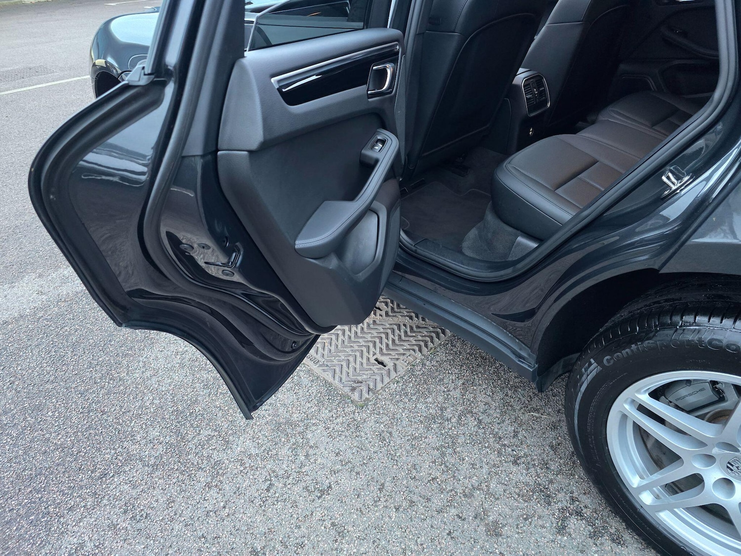 Used Porsche Macan 2020 for sale - 77020869: Photo 52