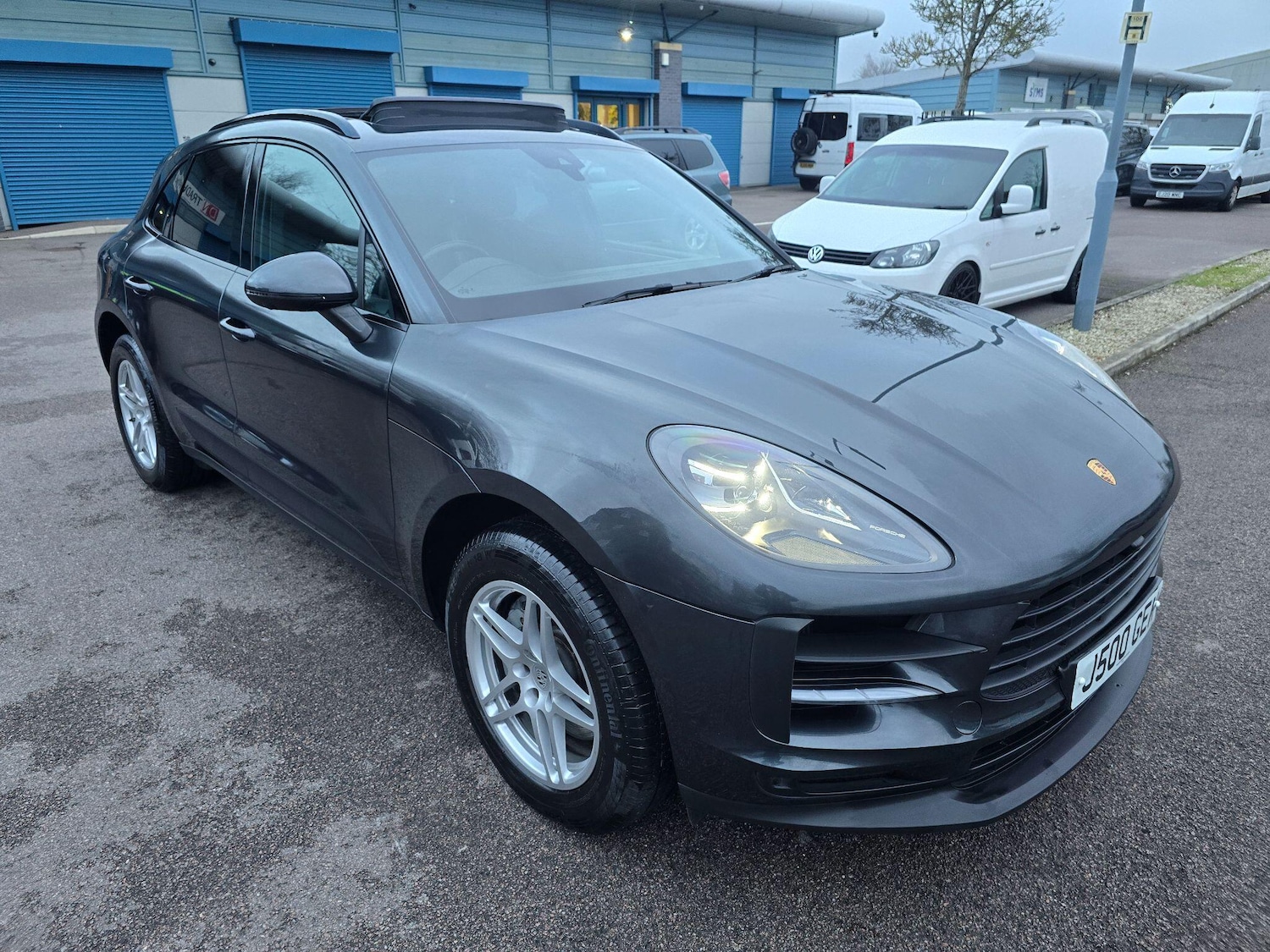Used Porsche Macan 2020 for sale - 77020869: Photo 8