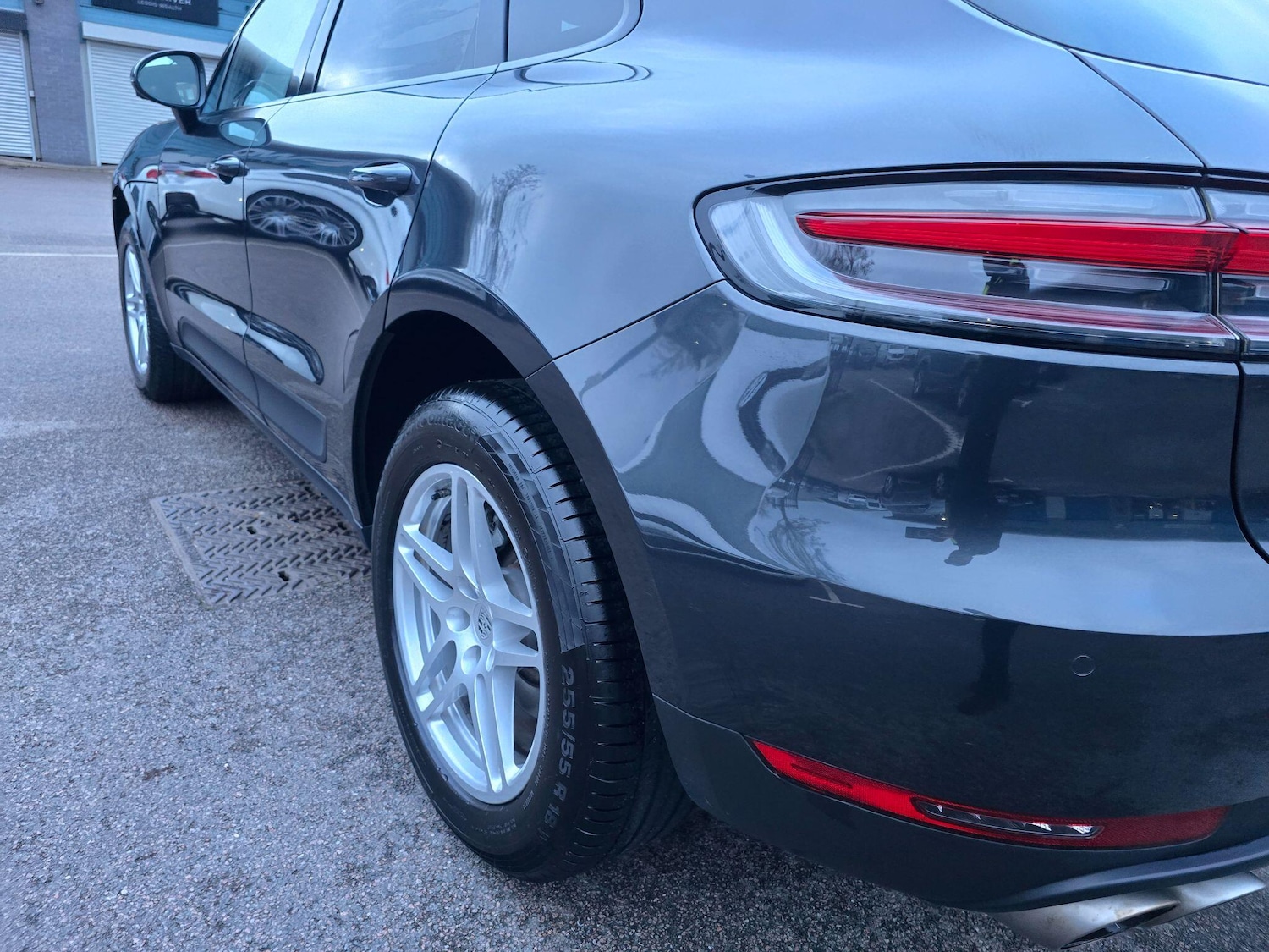 Used Porsche Macan 2020 for sale - 77020869: Photo 87