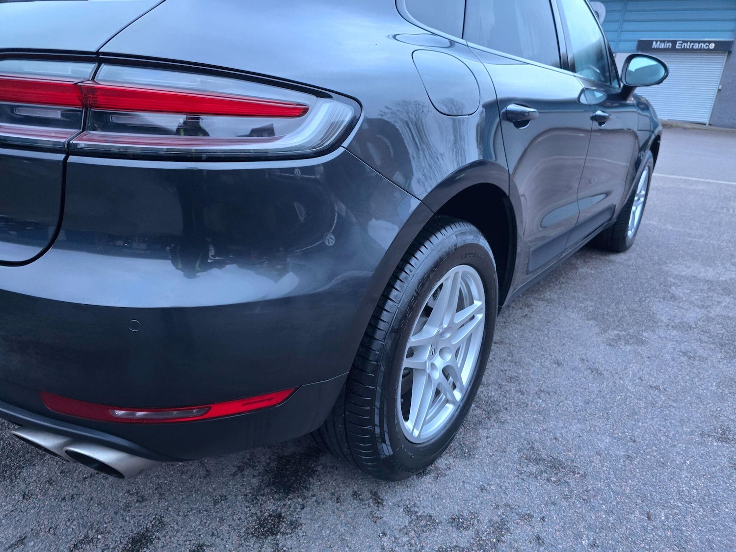 Used Porsche Macan 2020 for sale - 77020869: Photo 88