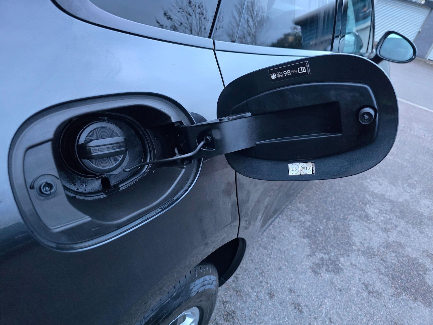 Used Porsche Macan 2020 for sale - 77020869: Photo 97