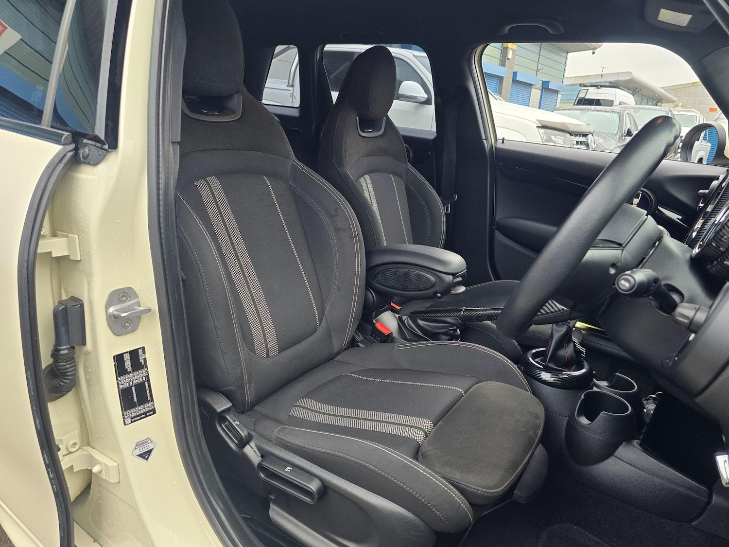 Used MINI Hatch 2019 for sale - 77215043: Photo 36