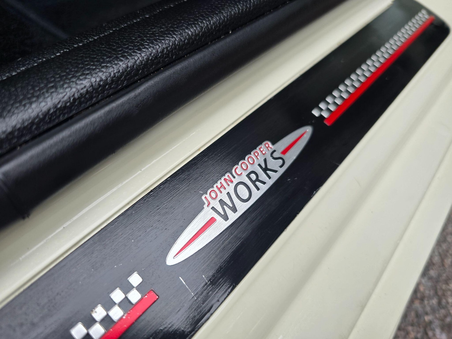 Used MINI Hatch 2019 for sale - 77215043: Photo 40