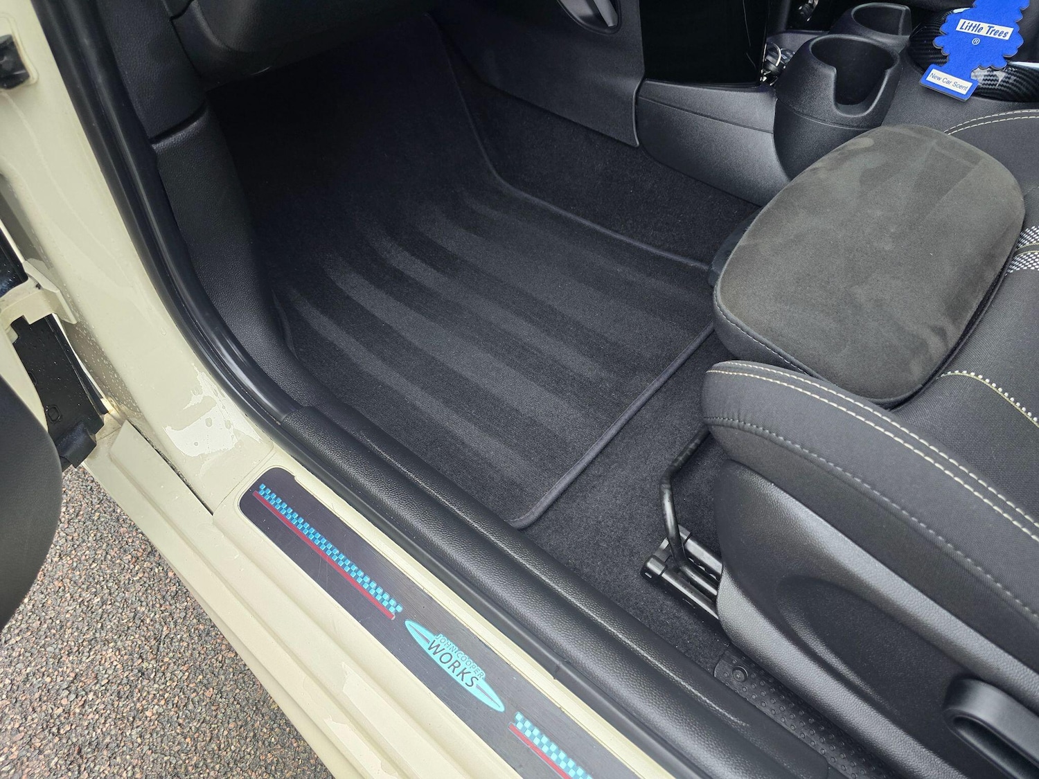 Used MINI Hatch 2019 for sale - 77215043: Photo 47