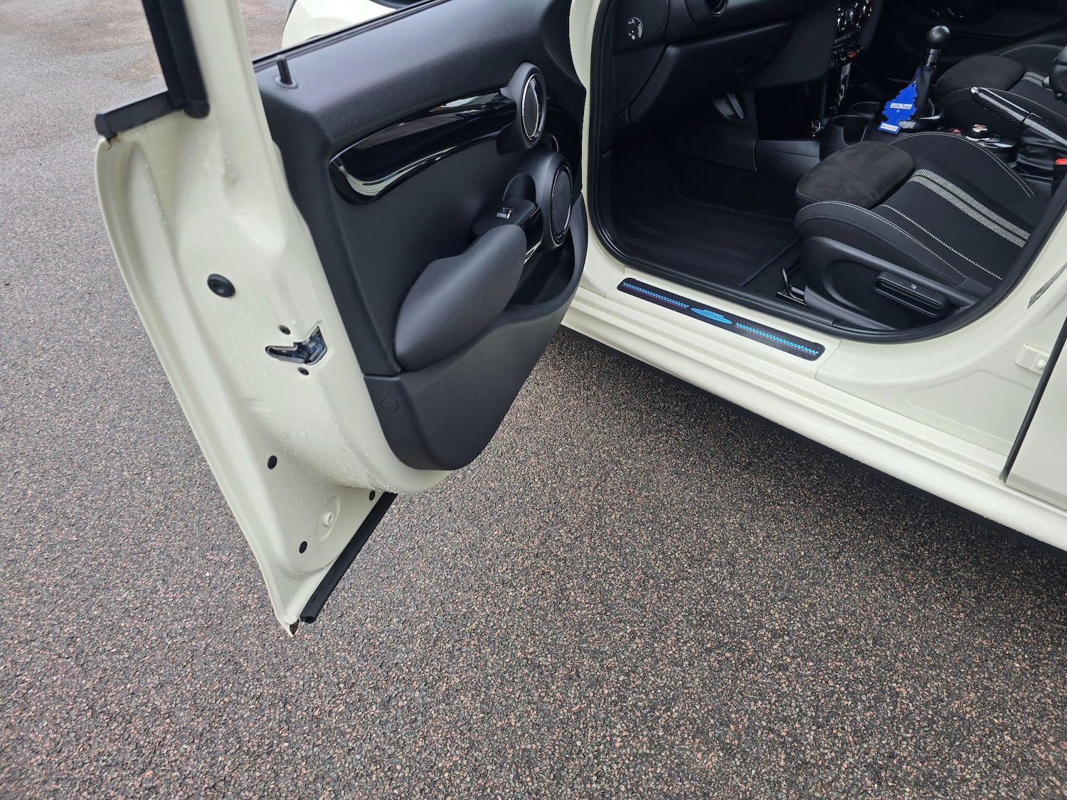 Used MINI Hatch 2019 for sale - 77215043: Photo 48