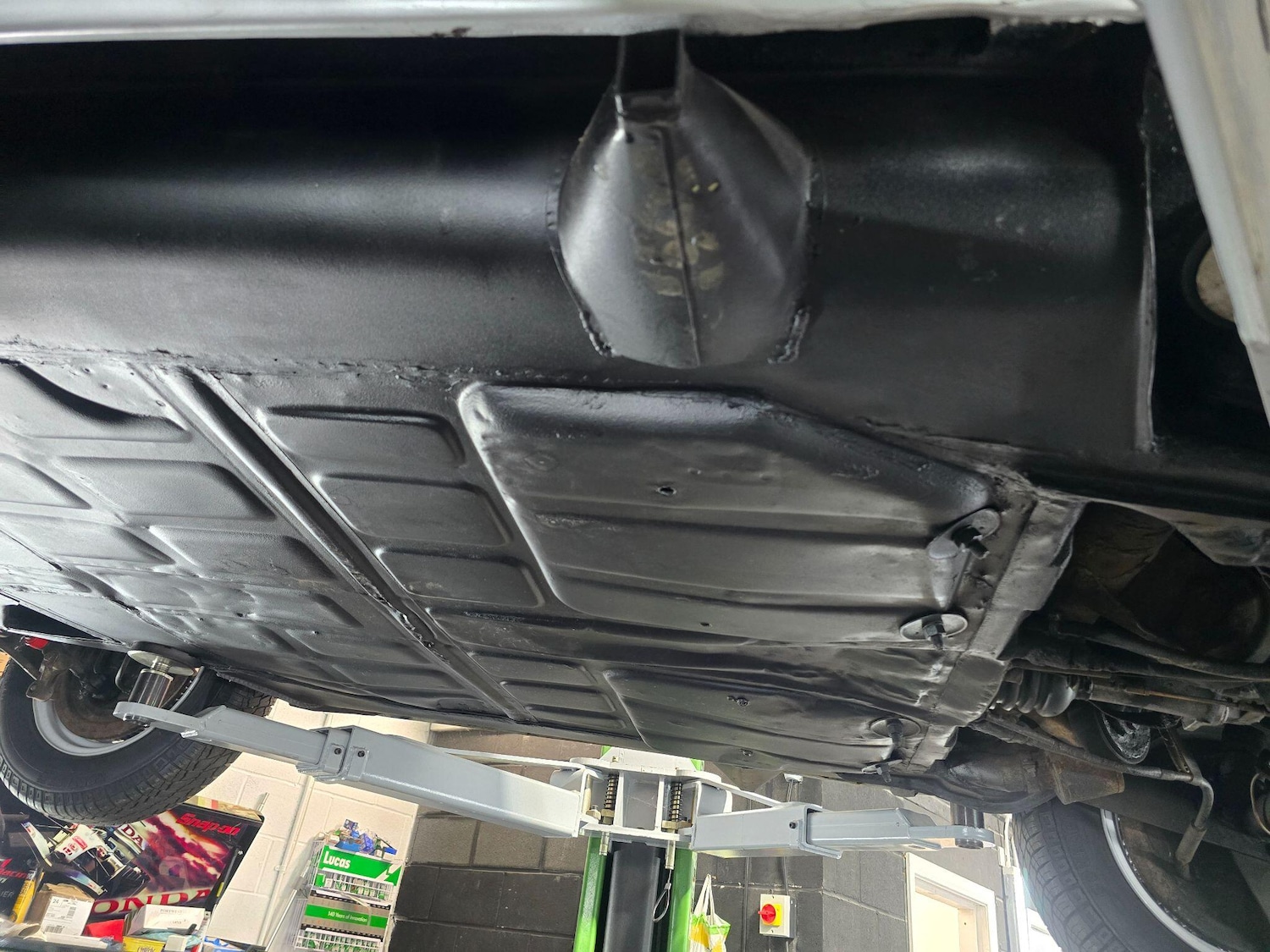 Used Porsche 356 for sale - 76476604: Photo 100