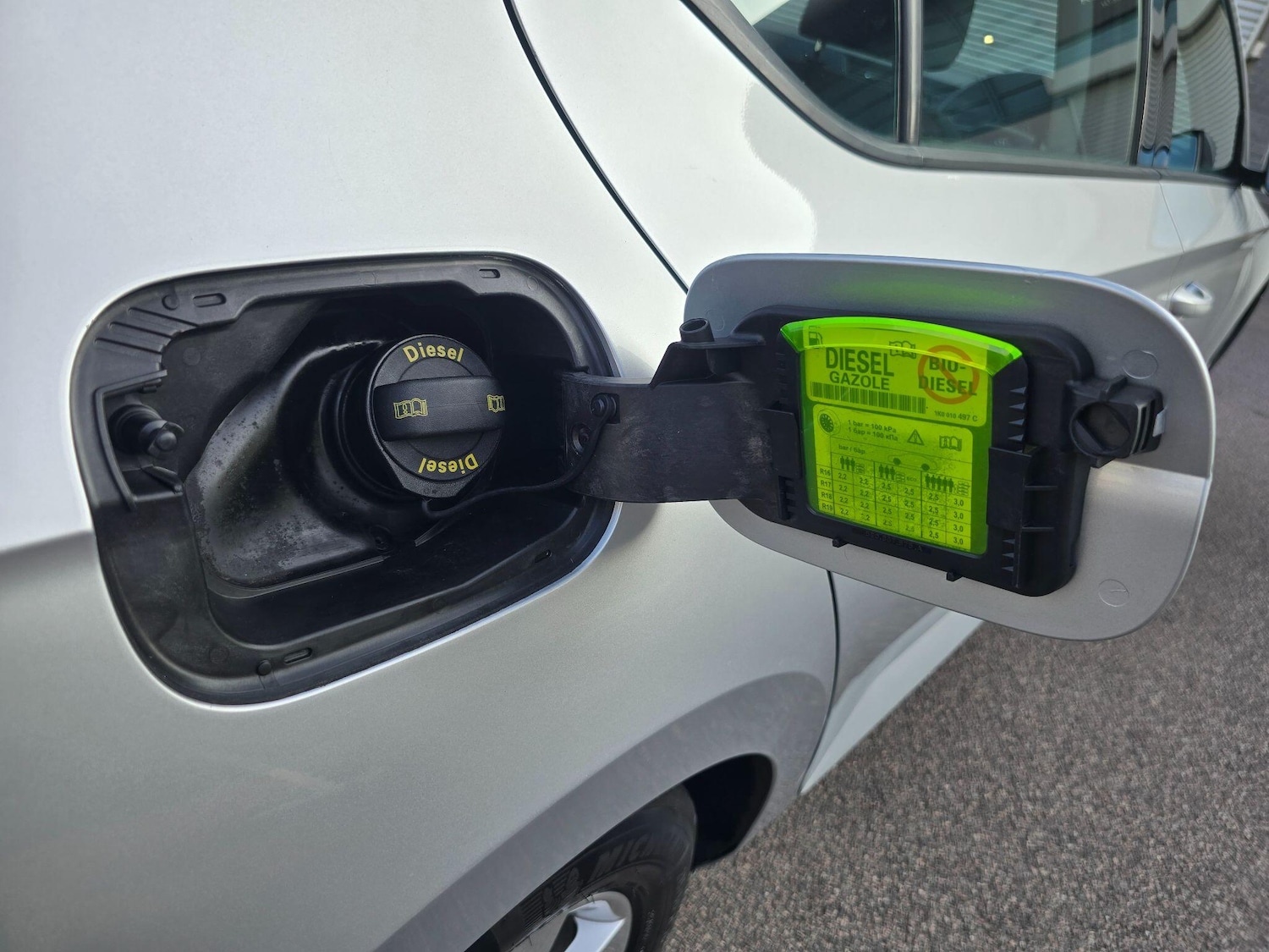Vehicle 100