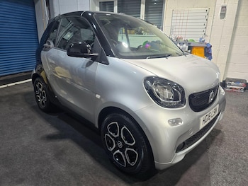 Used smart fortwo 2016 for sale - 77982425: Photo