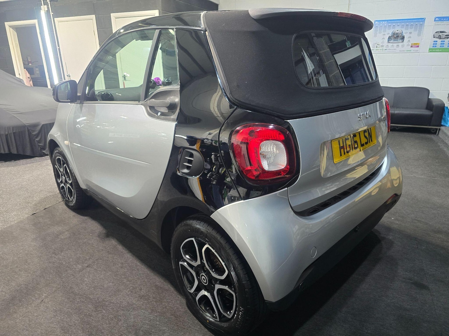 Used smart fortwo 2016 for sale - 77982425: Photo 3