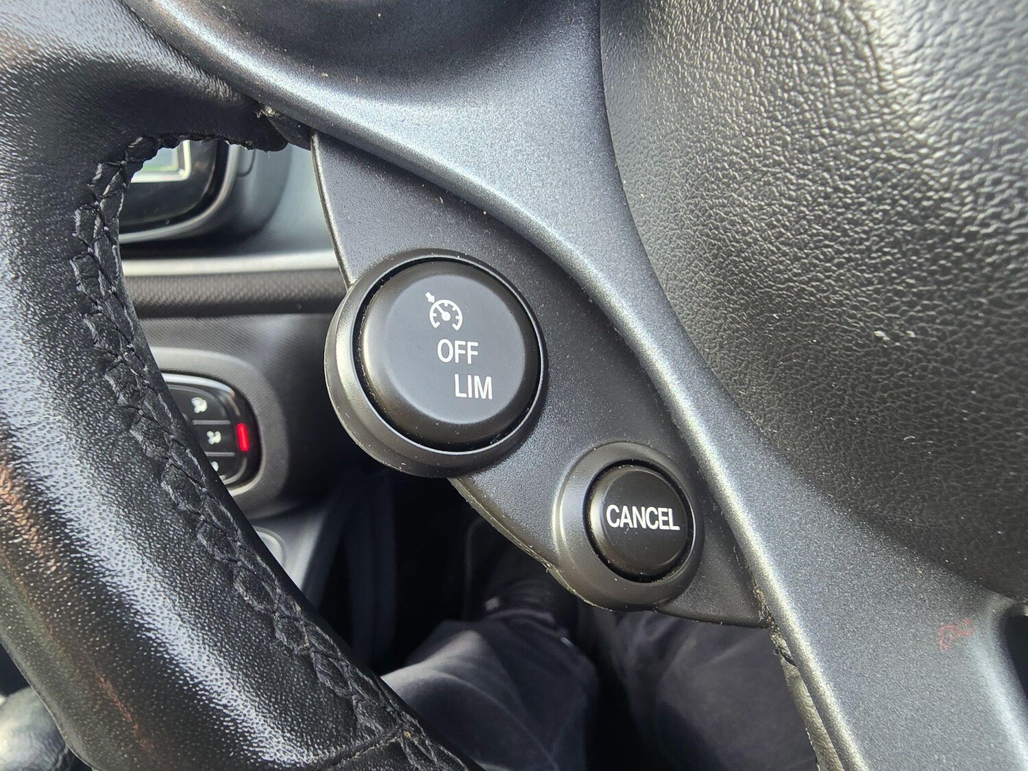 Used smart fortwo 2016 for sale - 77982425: Photo 30