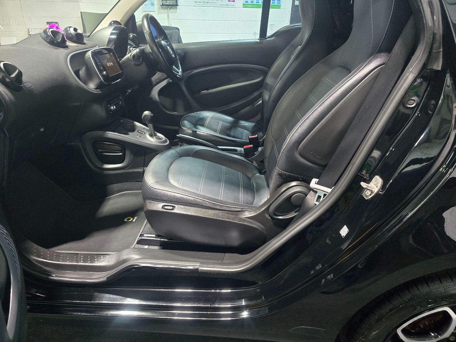 Used smart fortwo 2016 for sale - 77982425: Photo 31