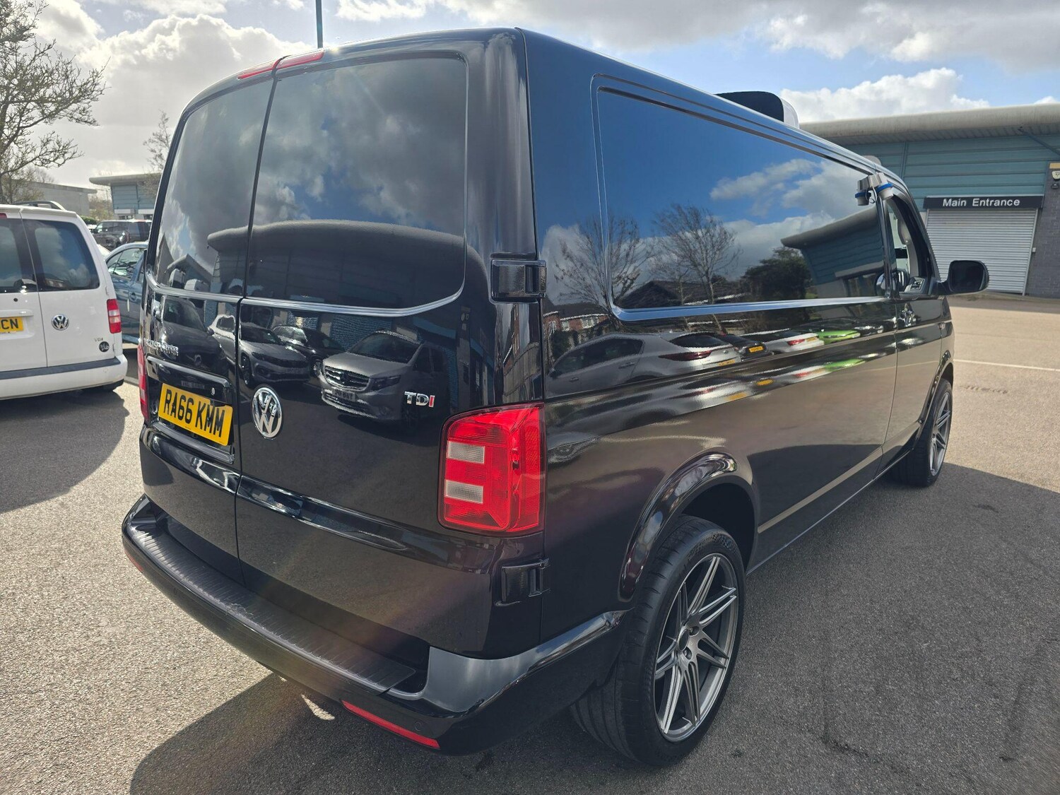 Used Volkswagen Transporter 2017 for sale - 77839515: Photo 15