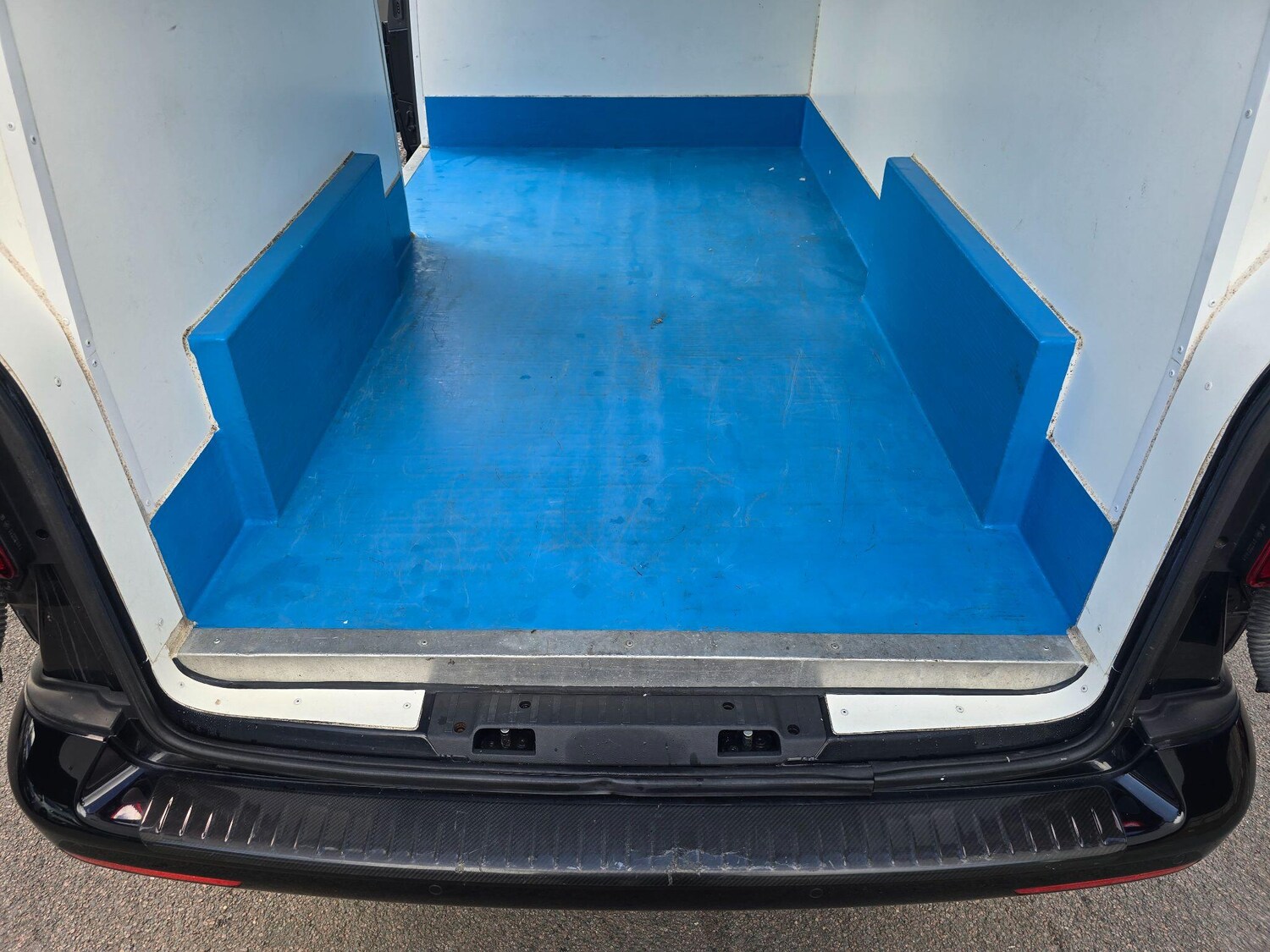 Used Volkswagen Transporter 2017 for sale - 77839515: Photo 52