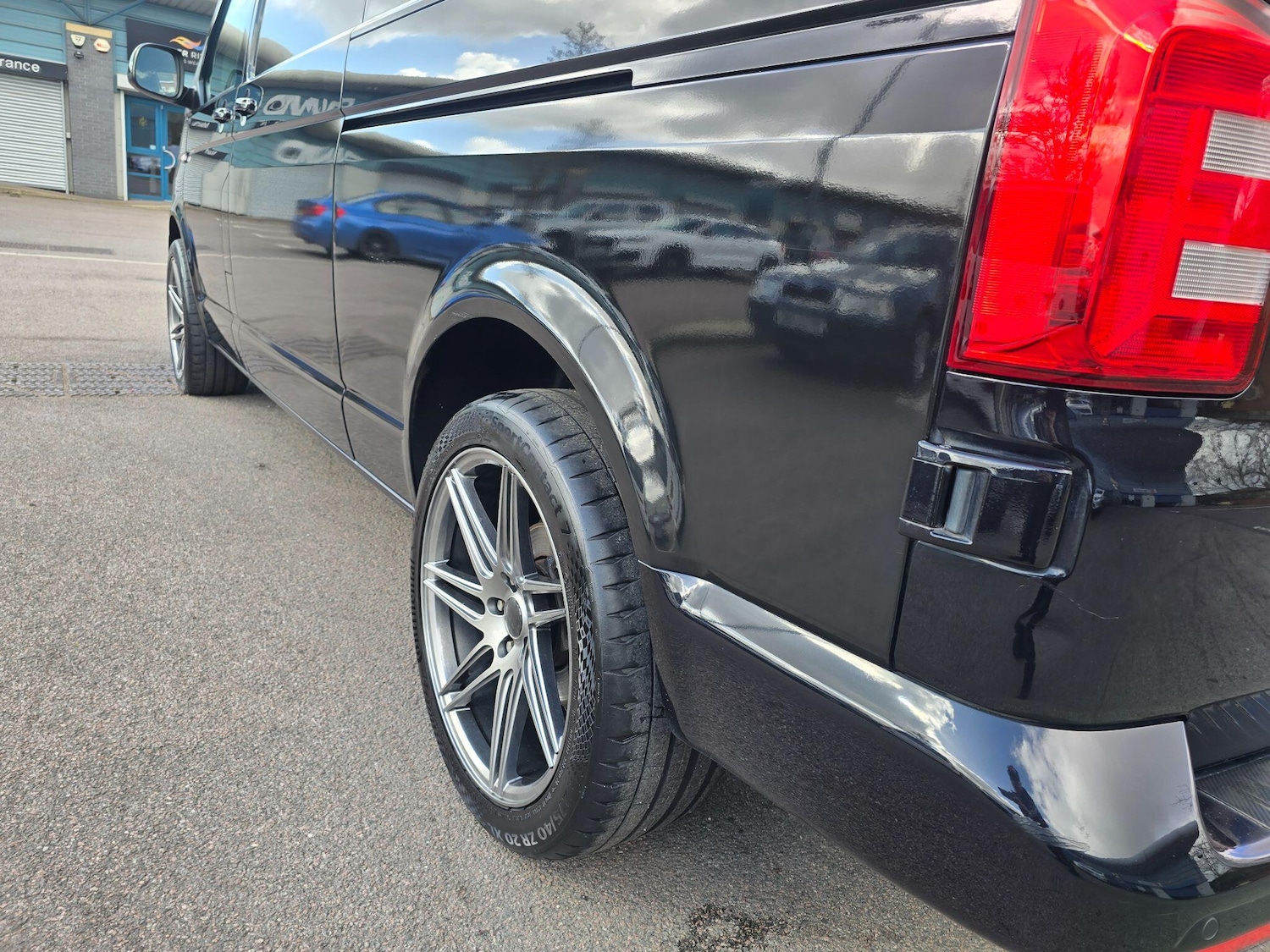 Used Volkswagen Transporter 2017 for sale - 77839515: Photo 85