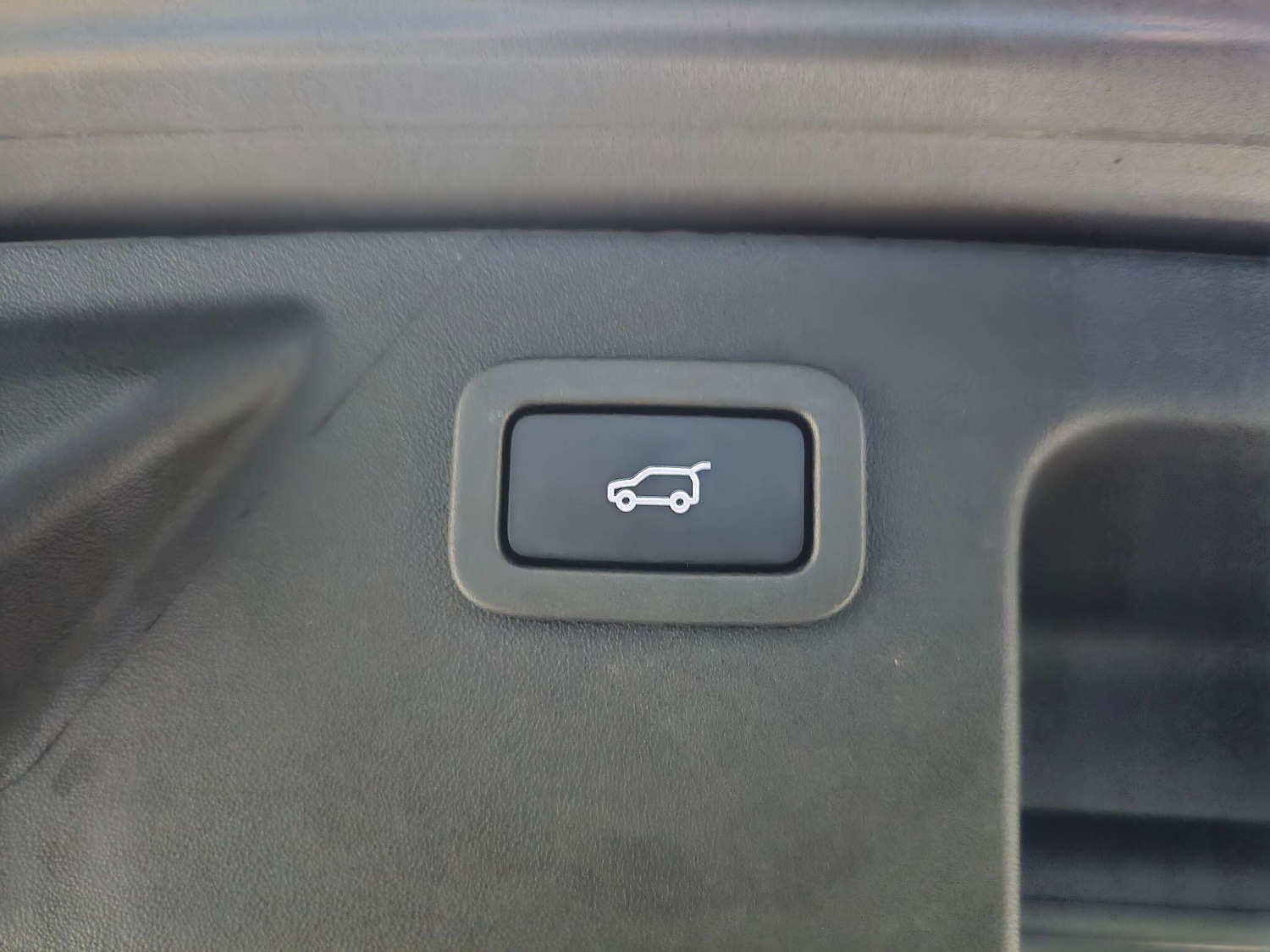 Used Land Rover Discovery Sport 2018 for sale - 76175397: Photo 27