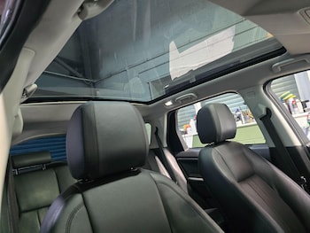Used Land Rover Discovery Sport 2018 for sale - 76175397: Photo 2