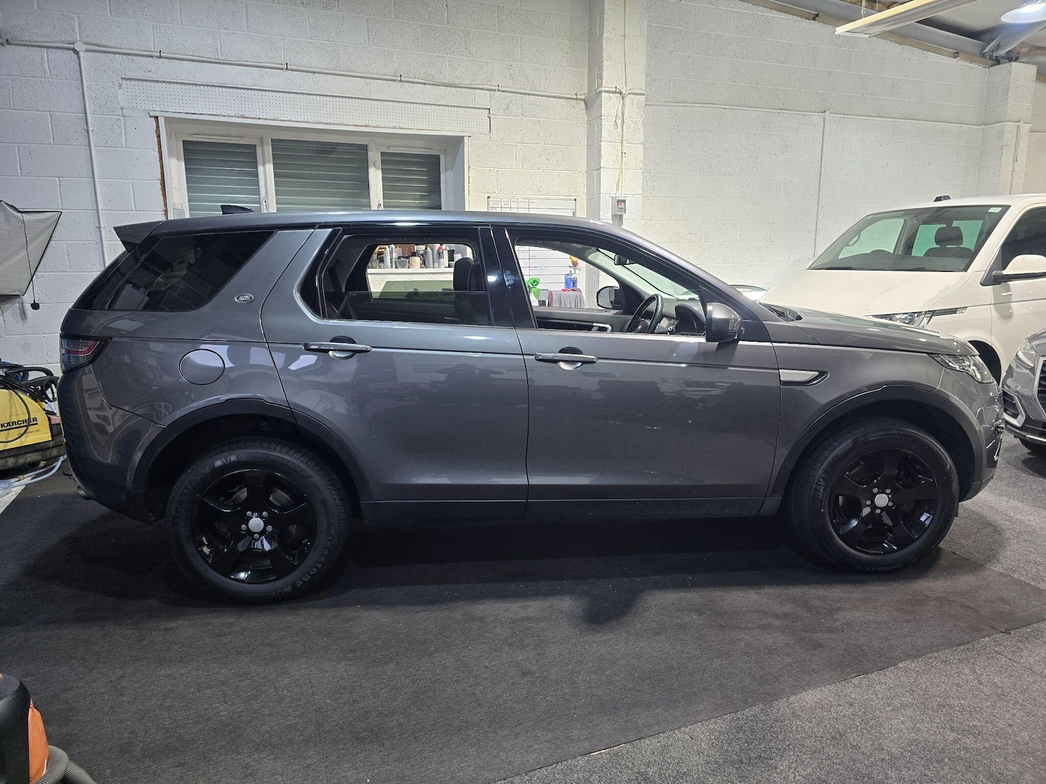 Used Land Rover Discovery Sport 2018 for sale - 76175397: Photo 8