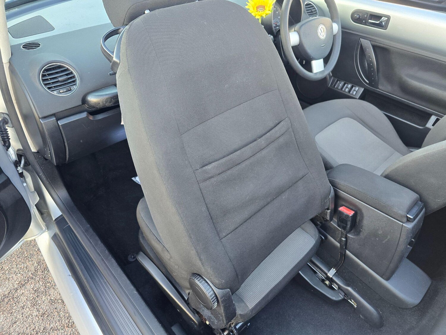 Used Volkswagen Beetle 2006 for sale - 76918554: Photo 45