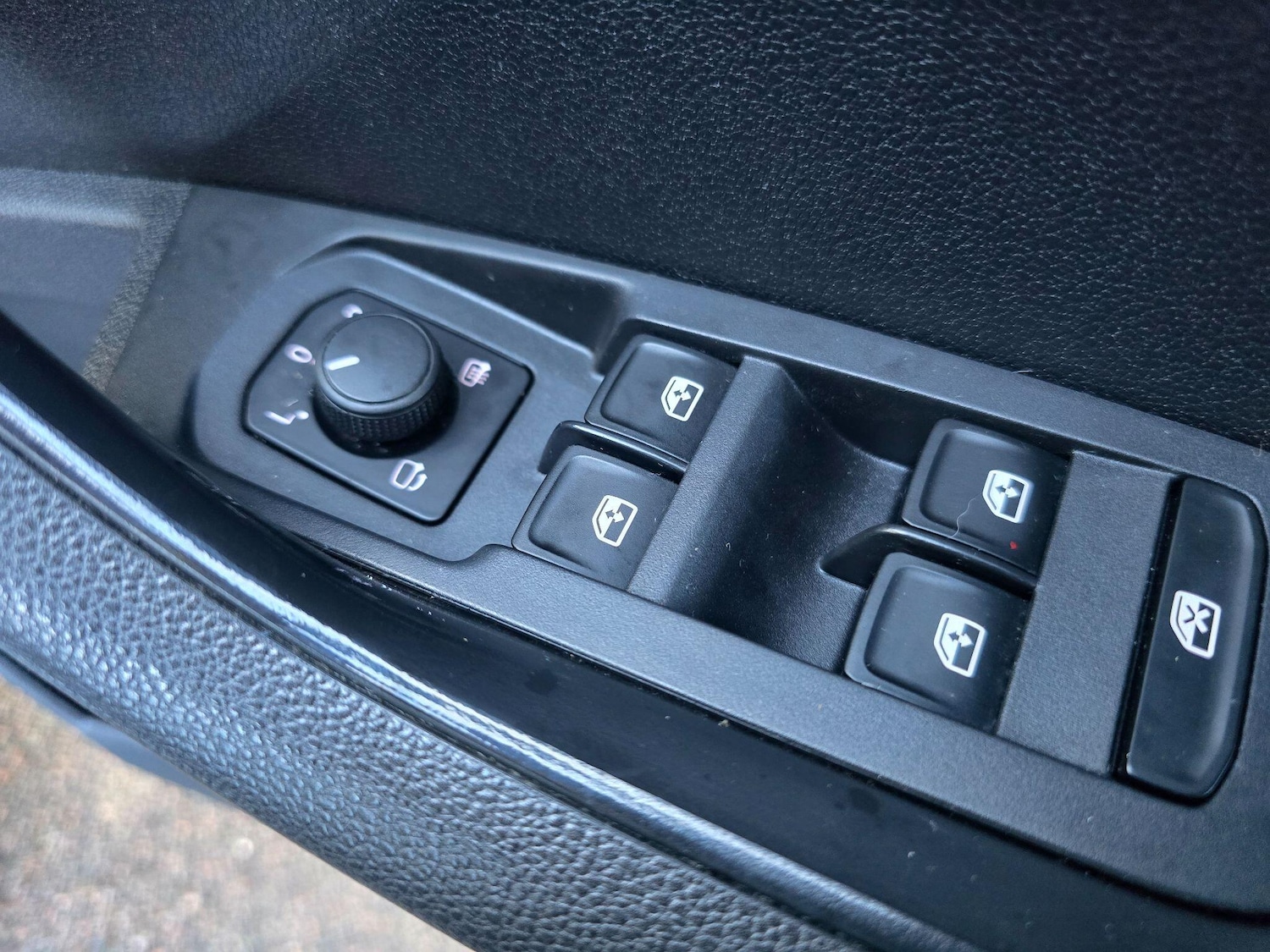 Used Skoda Karoq 2022 for sale - 76850412: Photo 33