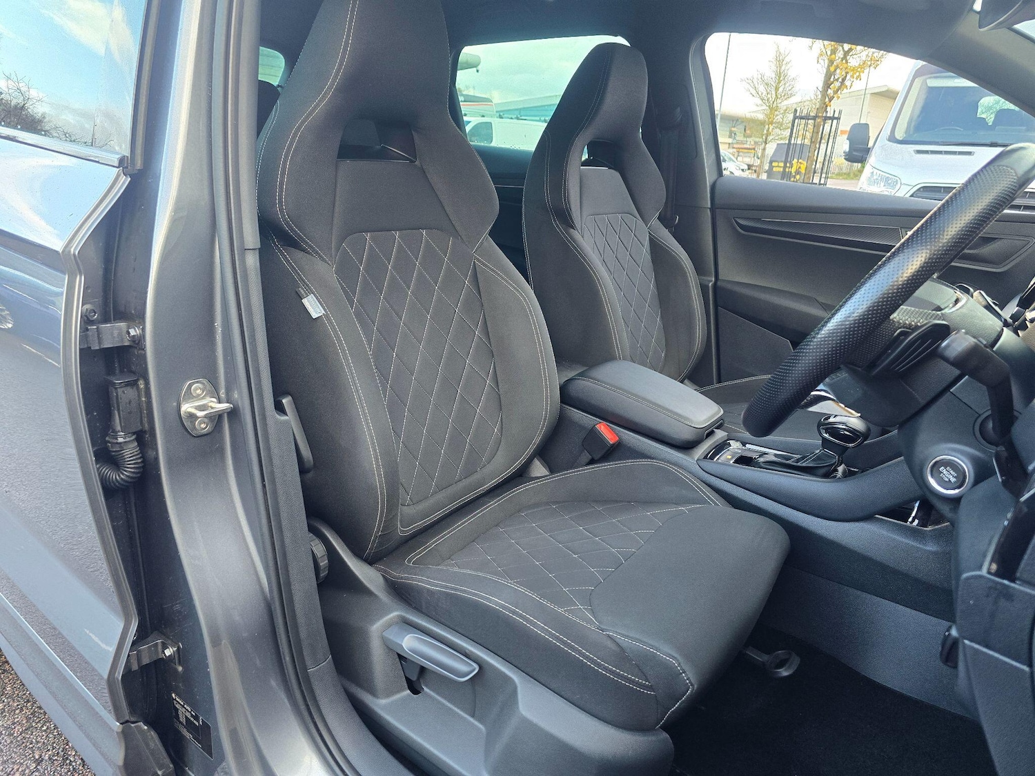 Used Skoda Karoq 2022 for sale - 76850412: Photo 34