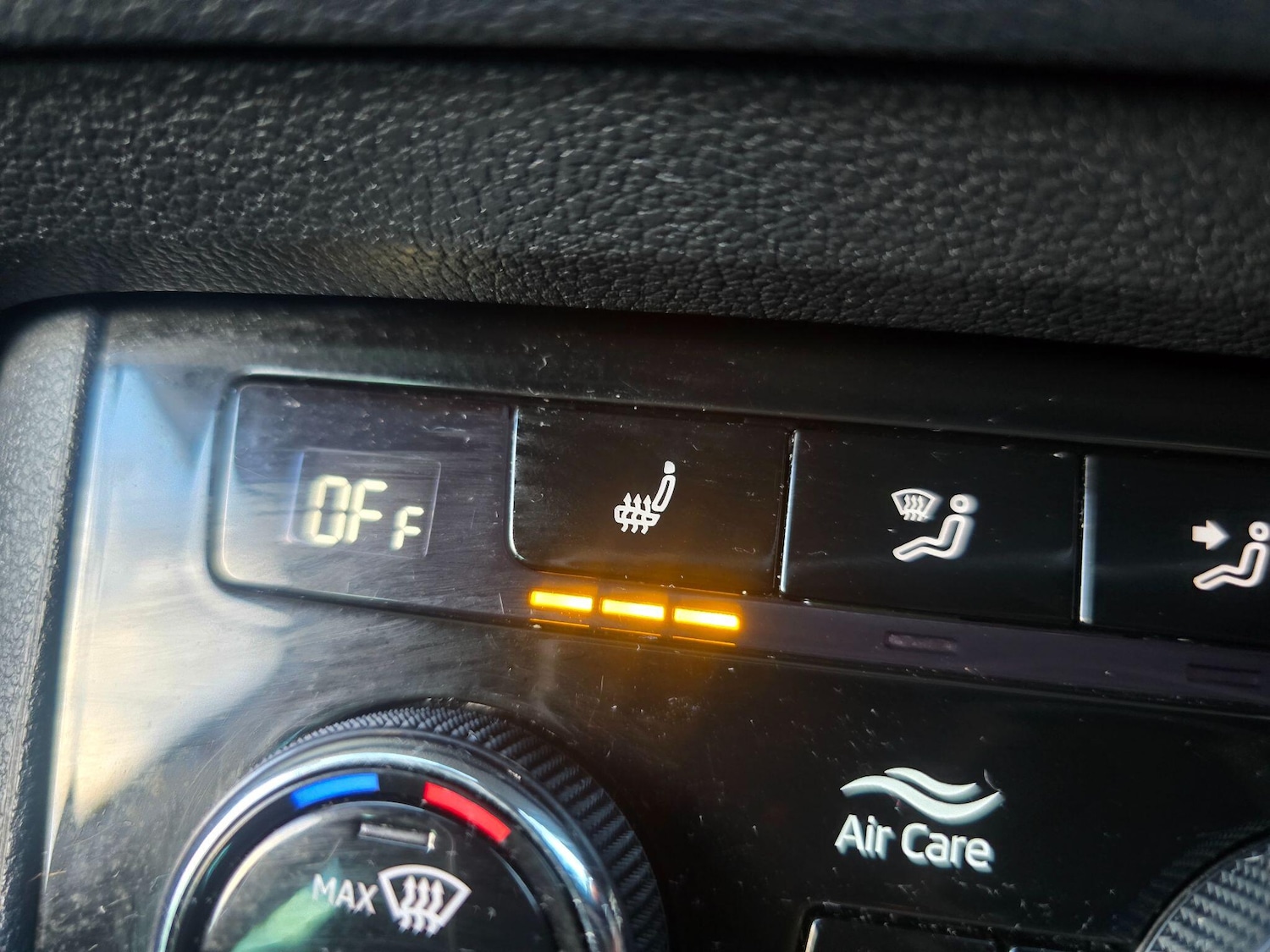 Used Skoda Karoq 2022 for sale - 76850412: Photo 4