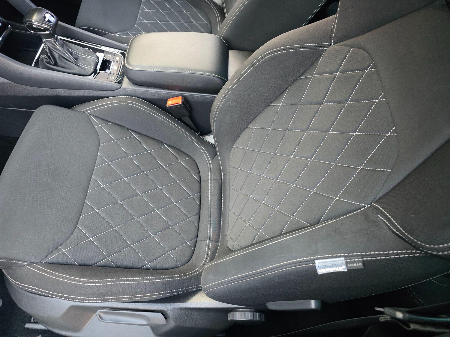 Used Skoda Karoq 2022 for sale - 76850412: Photo 43