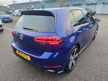 Used Volkswagen Golf 2018 for sale - 77229903: Photo